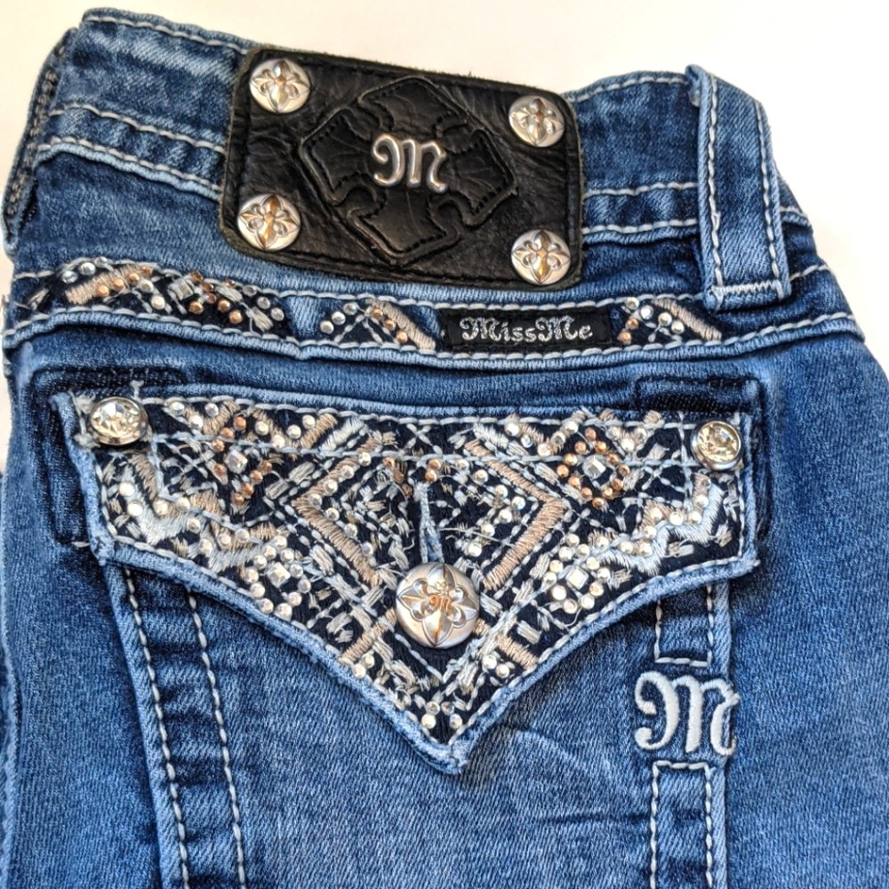 Miss Me Jeans Size 27 Bootcut
